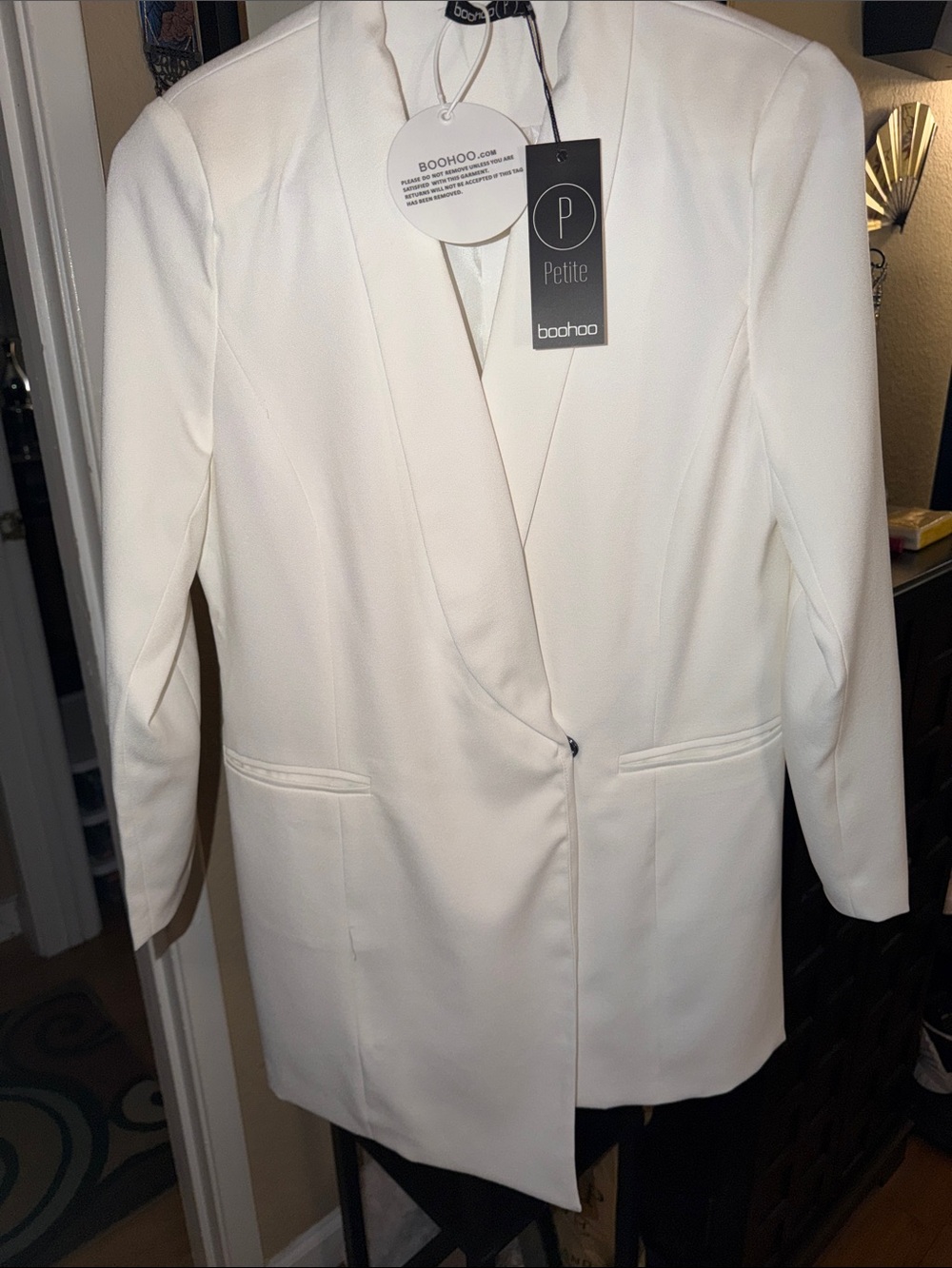 Boohoo Asymmetric Petite White Longline double button Blazer/Dress